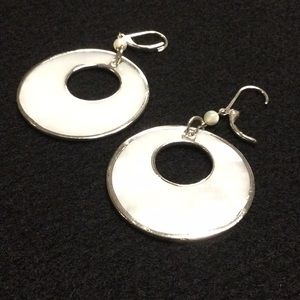 Vintage Avon Mother of Pearl Hoop Earrings